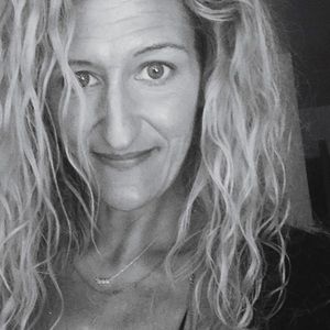 Meet your Posher, Farica